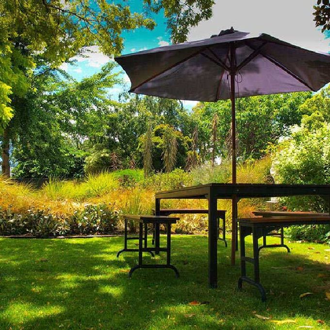 Resting Shades Installation Experts in Kisumu Town-60801c1878108471ac6f9b77_0MDCyrtUdzKR.jpeg