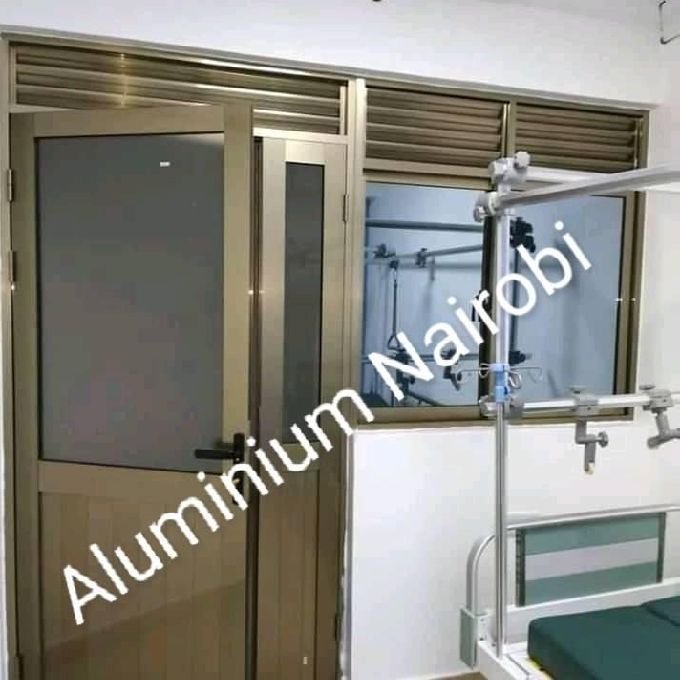 Modern Aluminium Door Fabrication Help