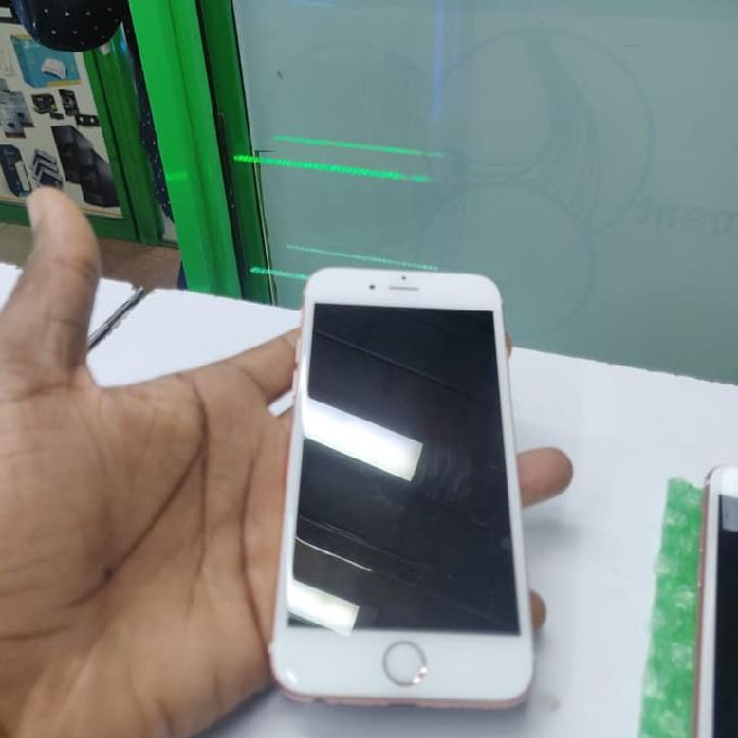Iphone Screen Repair in Nairobi