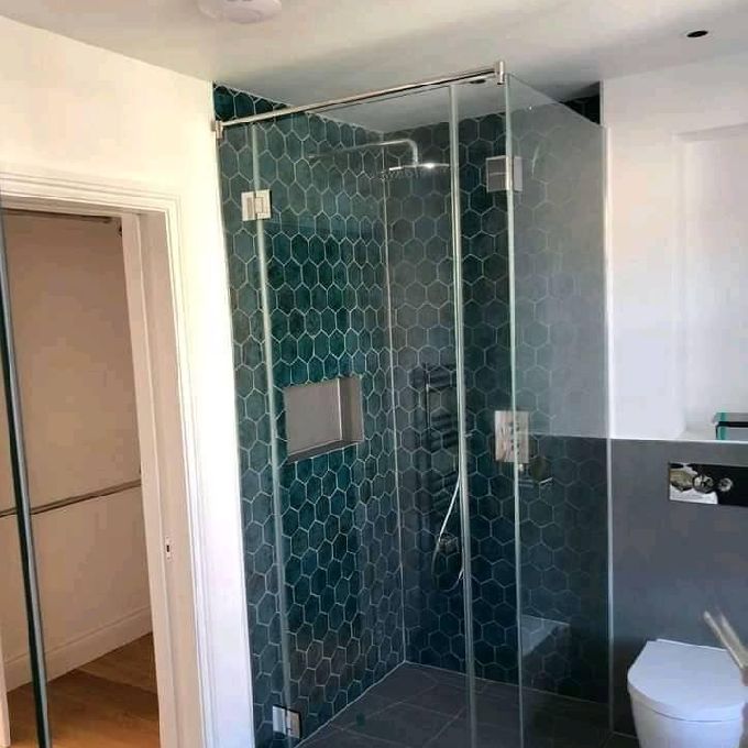 Reliable Shower Cubicle Installation Experts