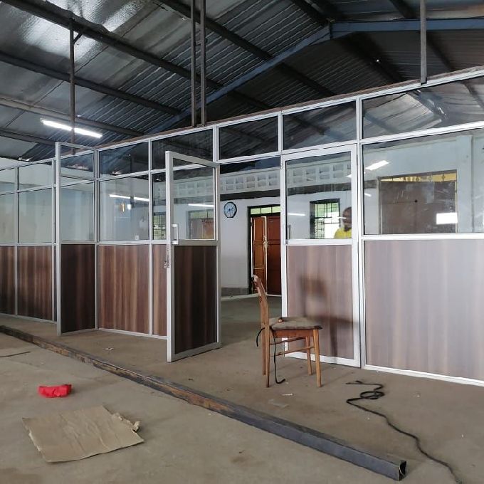 Aluminium and glass office partitioning 