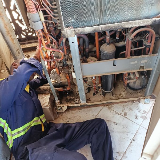 Connect with a Professional Electrician in Mombasa