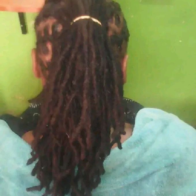 Obtain Professional Dreadlock Retouch And Styling Services