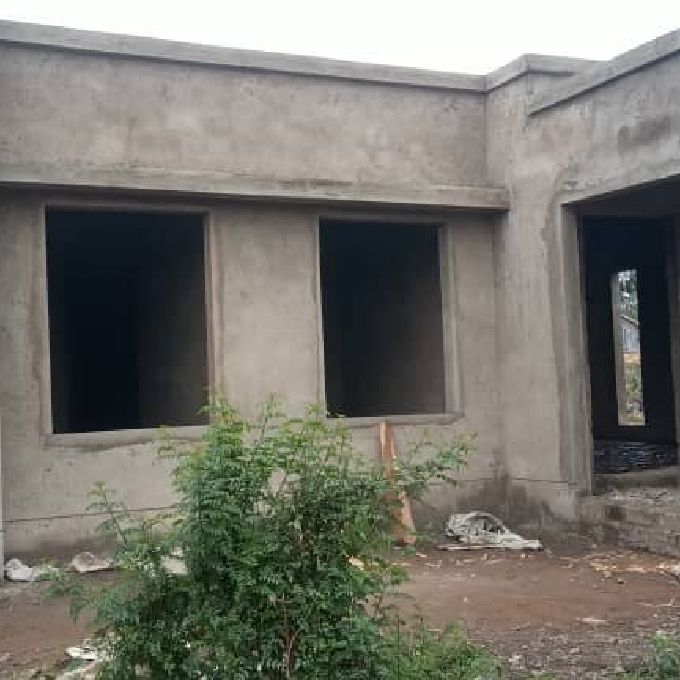 Unique Flat Roof House Construction Designs by Technicians in Utawala