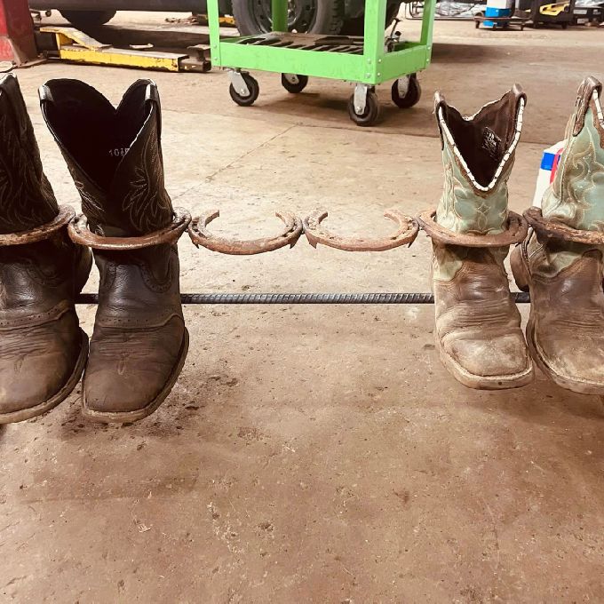 Sale of a Metal Engraved Horseshoe Boot Rack in Ongata Rongai