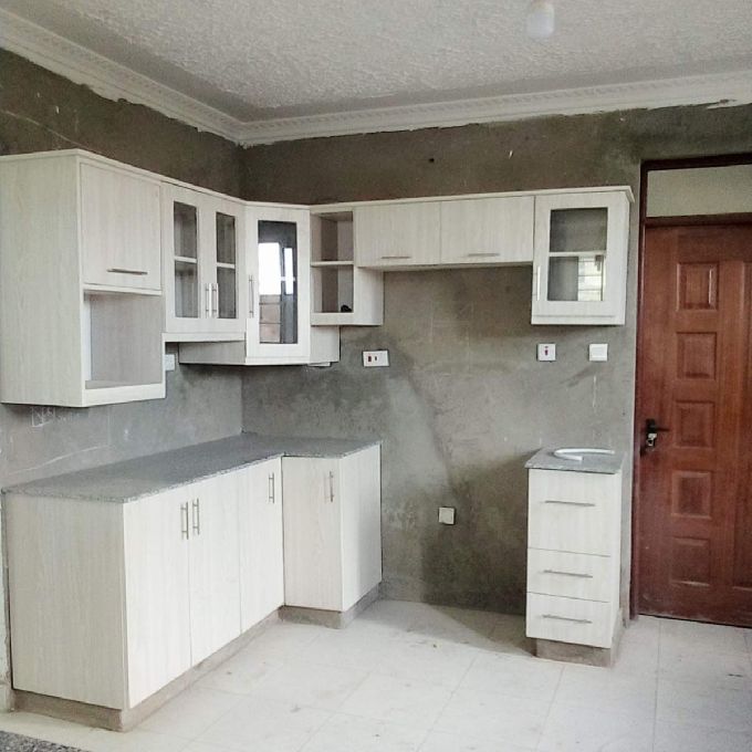 Installing Custom Savinah Oak MDF Kitchen Cabinets in Kamulu