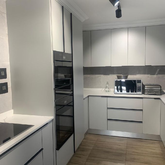 Tall-Unit, Wall & Base Kitchen Cabinet Fitting Services in Thome