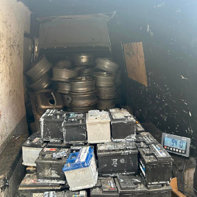 Scrap Batteries and Aluminum Wheels Dealers in Ngara